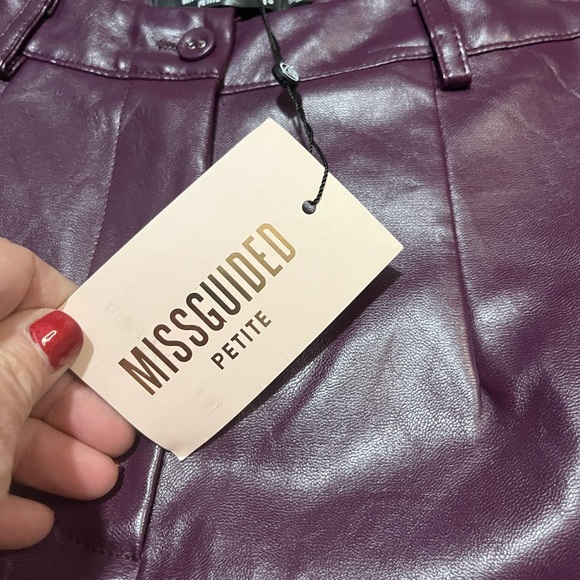 NWT Purple Faux  Leather Pants/ size 4 - Picture 5 of 7